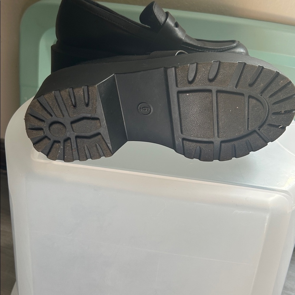 Target Women's Black Platform Loafers - Picture 5 of 7